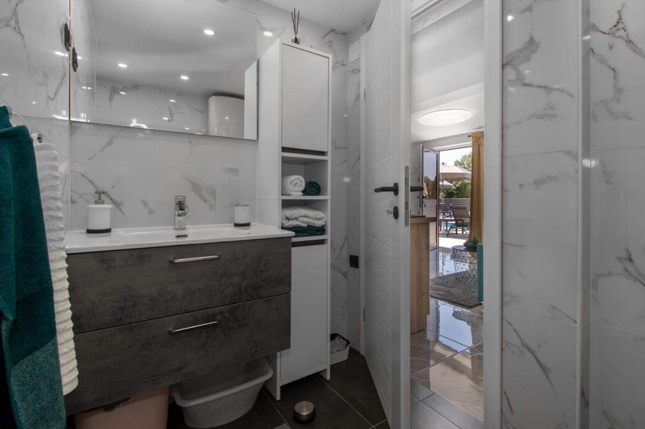 Apartments Mila Klenovica Ngoại thất bức ảnh