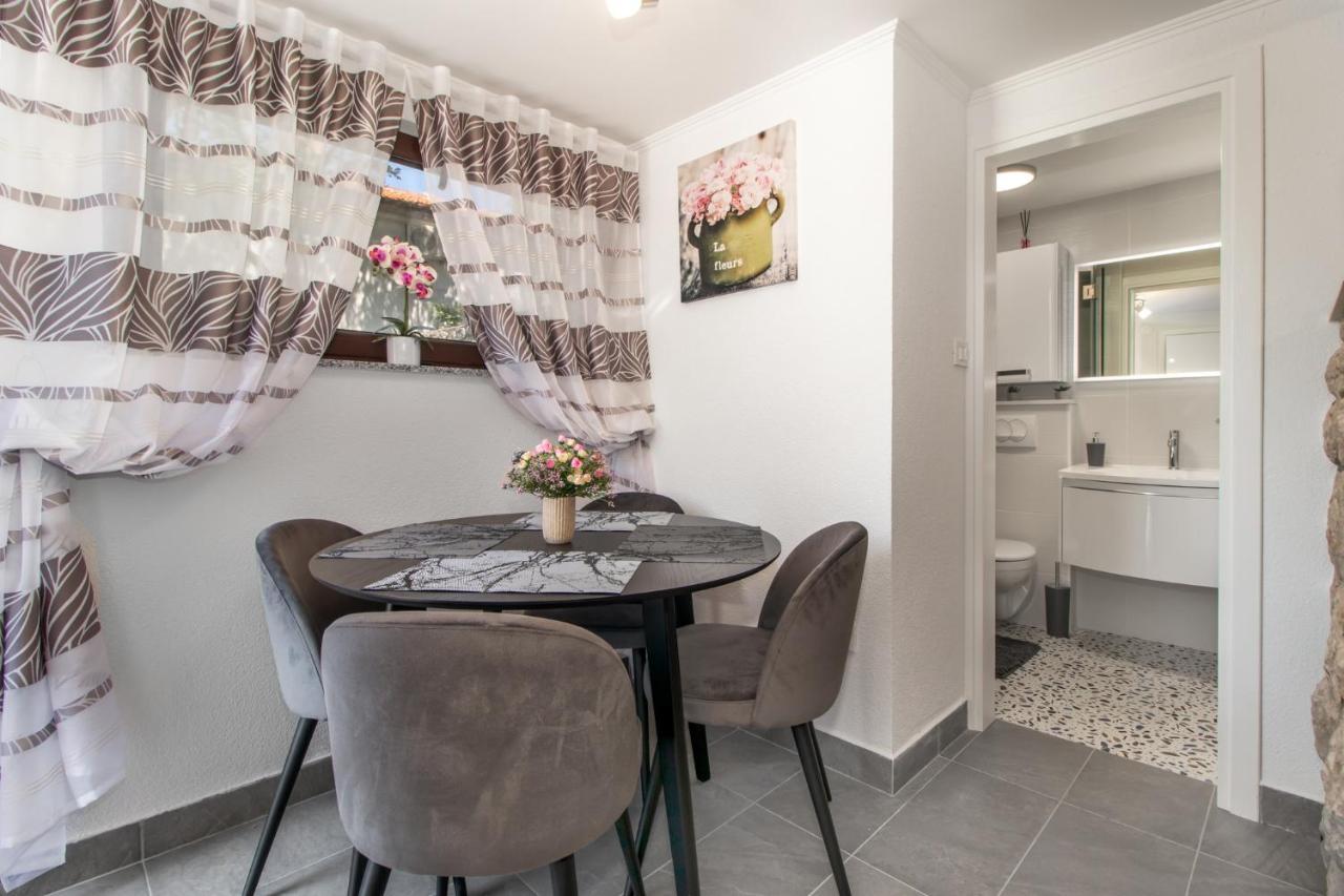 Apartments Mila Klenovica Ngoại thất bức ảnh