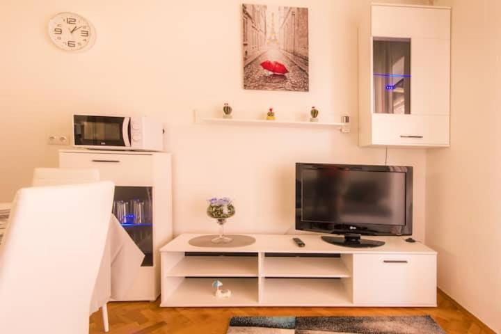 Apartments Mila Klenovica Phòng bức ảnh